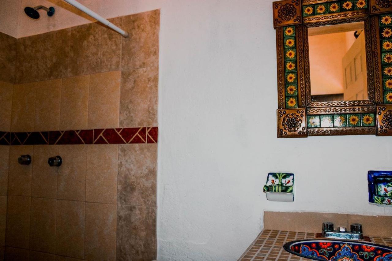 Bed and Breakfast Casa Loteria Альенде Экстерьер фото